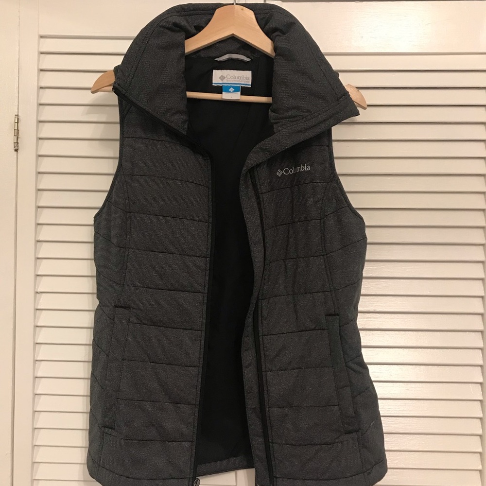 Columbia vest